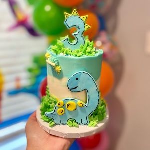 Meet your Posher, Nora